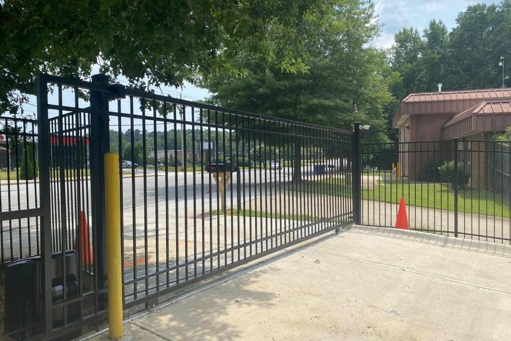 Campbellton C Villa Atlanta Exterior photo